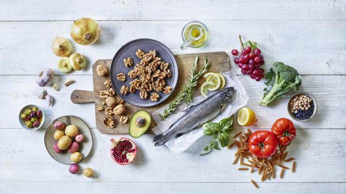 Foods Rich in Marine, Plant-Based Omega-3s, Walnuts Reduce Risk of Death 3 Years After Suffering a Heart Attack